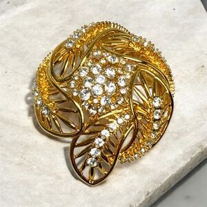 Estate Style Crystal Rhinestone Leaf Domed Gold Tone Pin/Brooch Signed